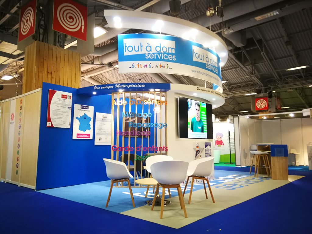 Stand sur-mesure TOUT A DOM sur le salon DES SERVICES A LA PERSONNE