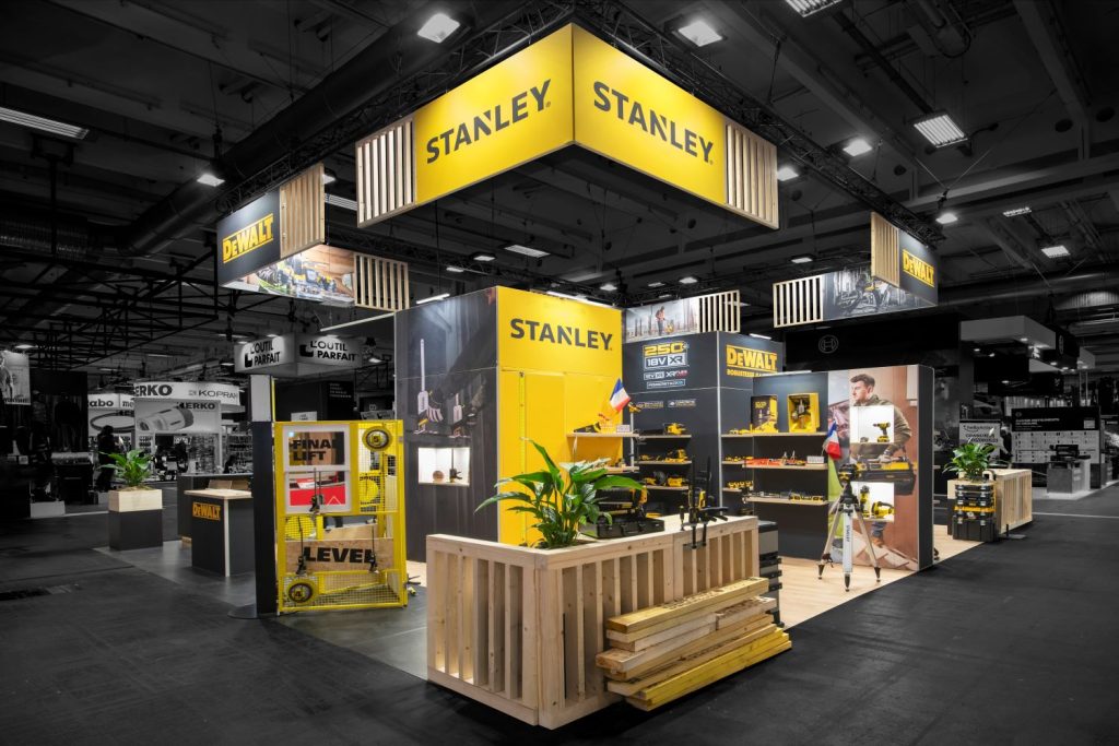 STAND DEWALT STANLEY SALON BATIMAT