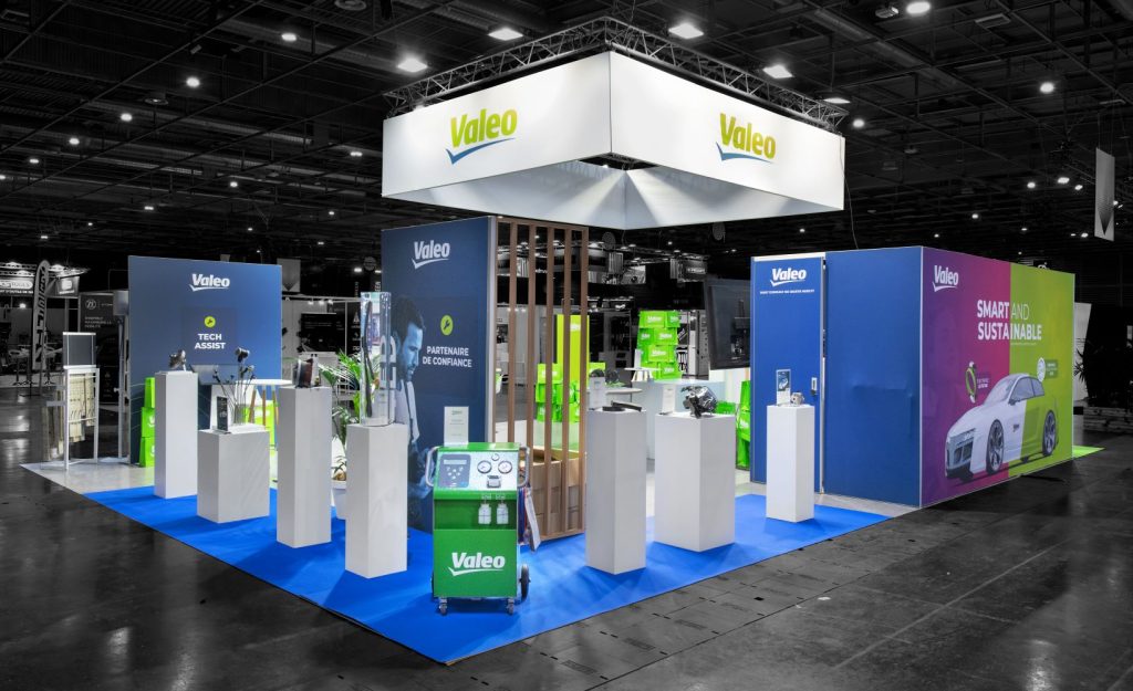 STAND VALEO SALON FAB